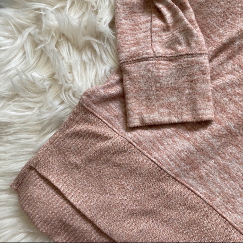 NWOT GAP soft spun cowl neck pullover sweater with rib knit details! Size Small - Picture 11 of 16